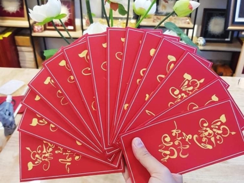 Thư pháp trên thiệp duyên