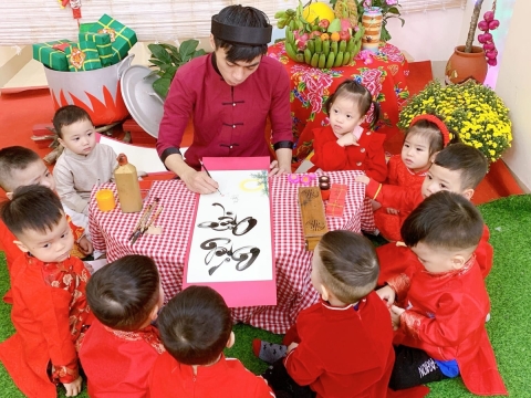 Ngôi nhà trẻ thơ Baby House